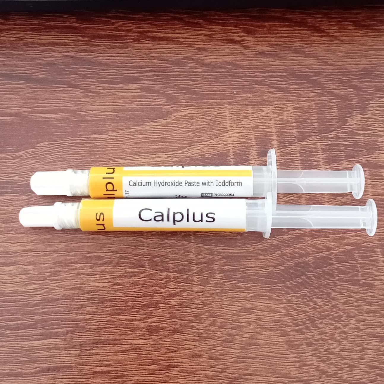 Cal Plus With Iodoform per syringe